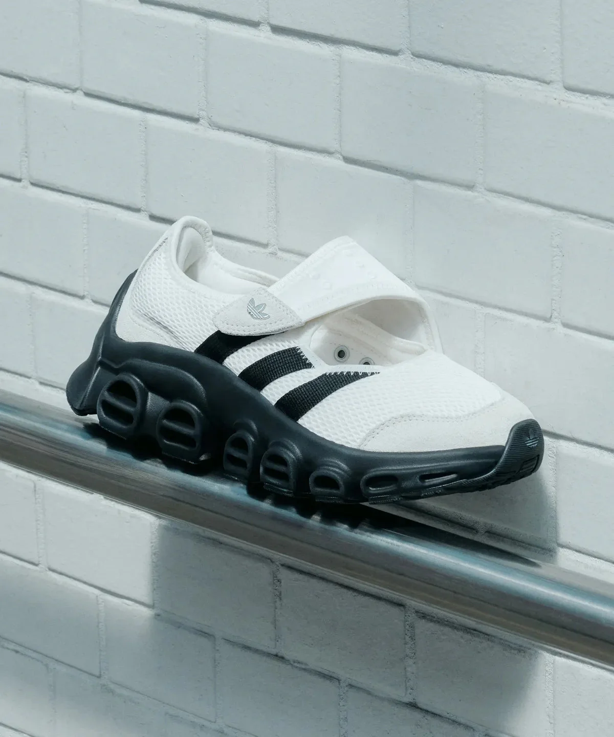 ADIDAS ADIFOM MEGAJANE