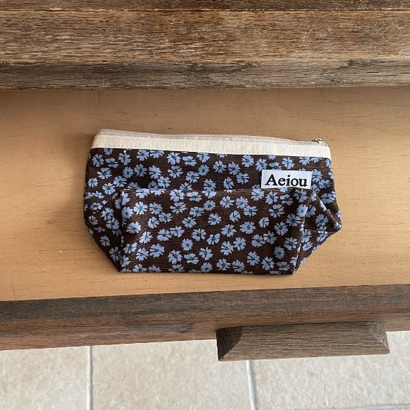 Aeiou Basic Pouch (L size) Blue Flower and Brown Corduroy