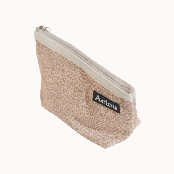 Aeiou Basic Pouch (L size) Leopard Pink Corduroy