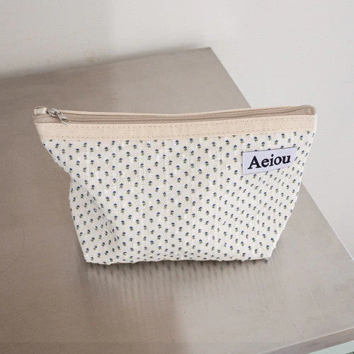 Aeiou Basic Pouch (L size) Pajama Navy Flower - Image 2