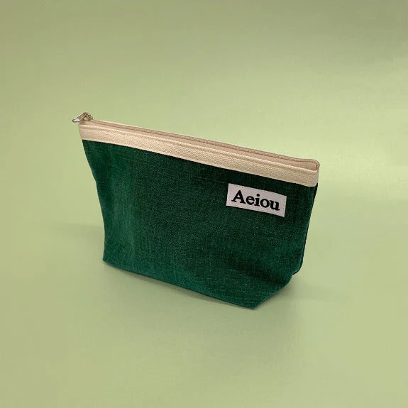 Aeiou Basic Pouch (L size) Rainy Forest