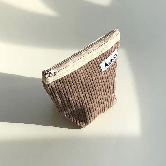 Aeiou Basic Pouch (M size) Ash Brown Corduroy