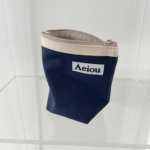 Aeiou Basic Pouch (M size) Indigo blue - Image 2
