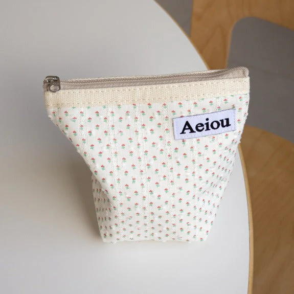 Aeiou Basic Pouch (M size) Pajama Apricot Flower
