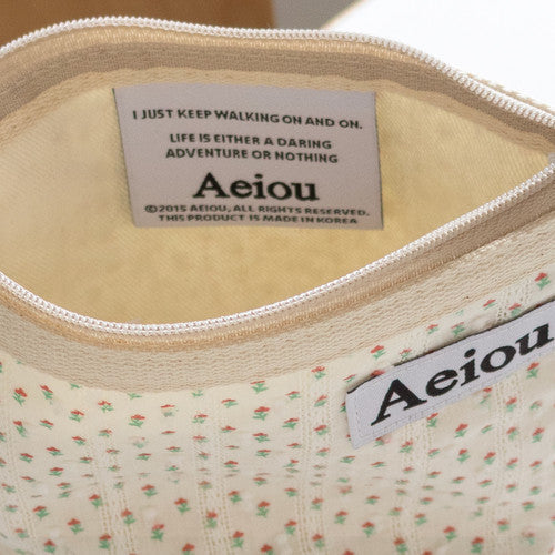 Aeiou Basic Pouch (M size) Pajama Apricot Flower - Image 4