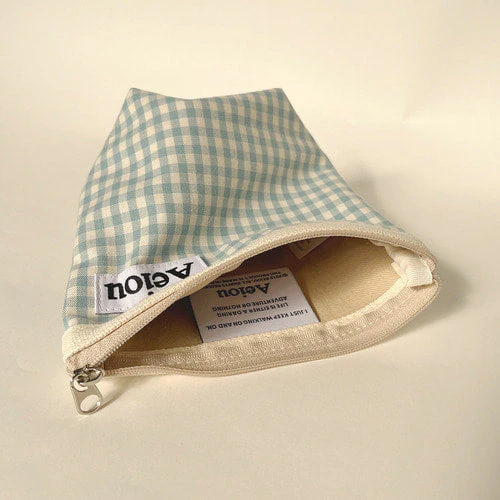 Aeiou Basic Pouch (M size) Soft Water Check - Image 3