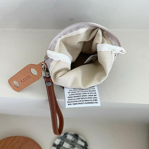 Aeiou Basic Pouch (M size) Stripe Attic Brown - Image 2