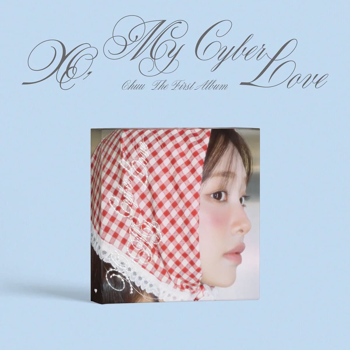 CHUU - 1st Album XO, My Cyberlove (Love Ver.)