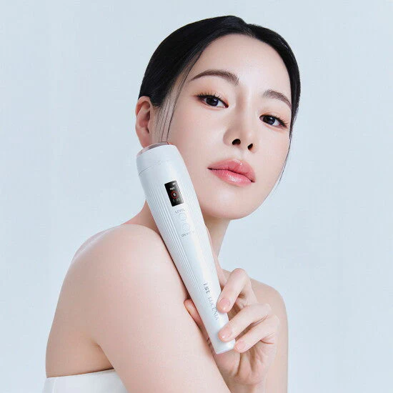 LUCENIA Dual Shine Beauty Device (Total Homecare for Skin & Scalp)