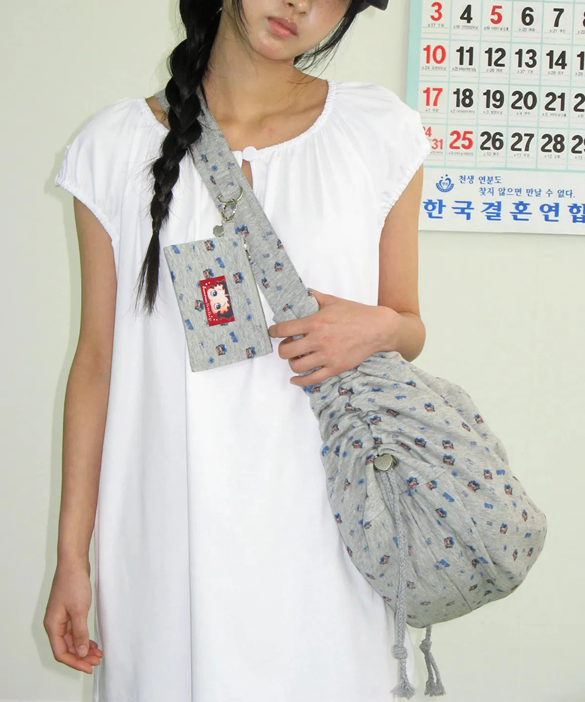 ronron BETTY BOOP PATTERN STRING CROSS BAG 2 colors - Image 2