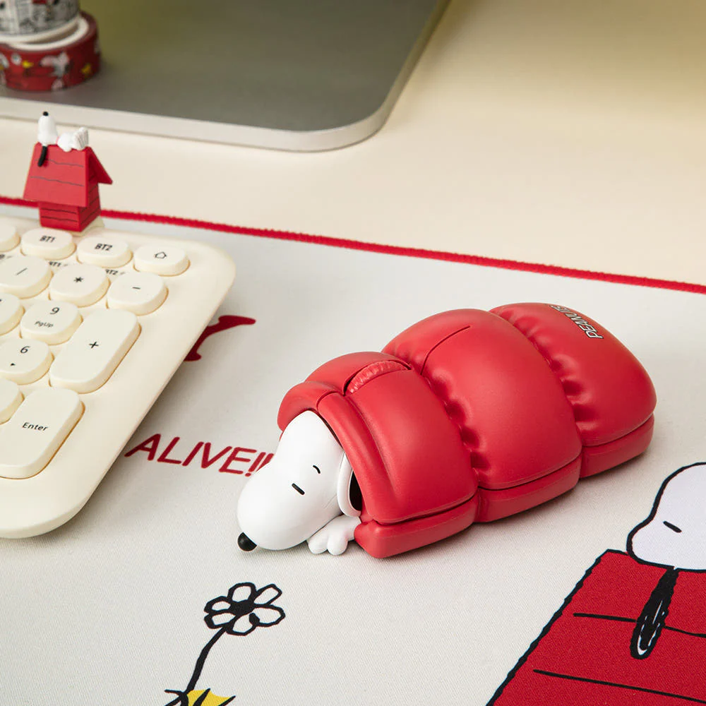 ROYCHE Peanuts Snoopy Figure Wireless Mouse