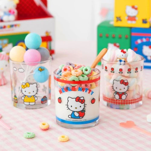 [Sanrio] Hello Kitty Retro Cup Set