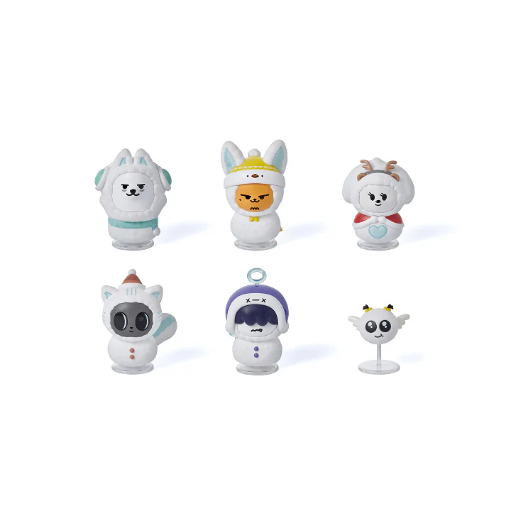 TOMORROW X TOGETHER - [SNOW MAGIC] Figure (Holiday Ver.) (RANDOM)