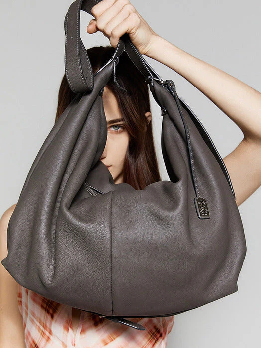 vunque Halfmoon Groovy Hobo Bag L